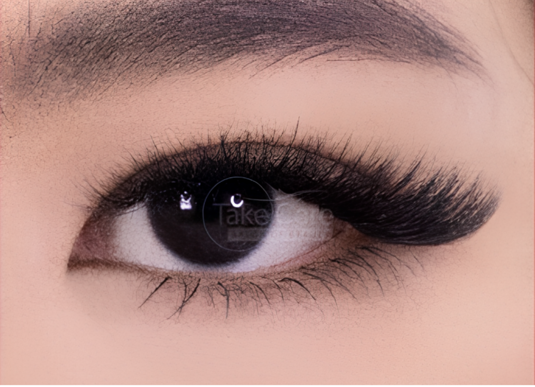 Moulin Rouge Eyelash Design