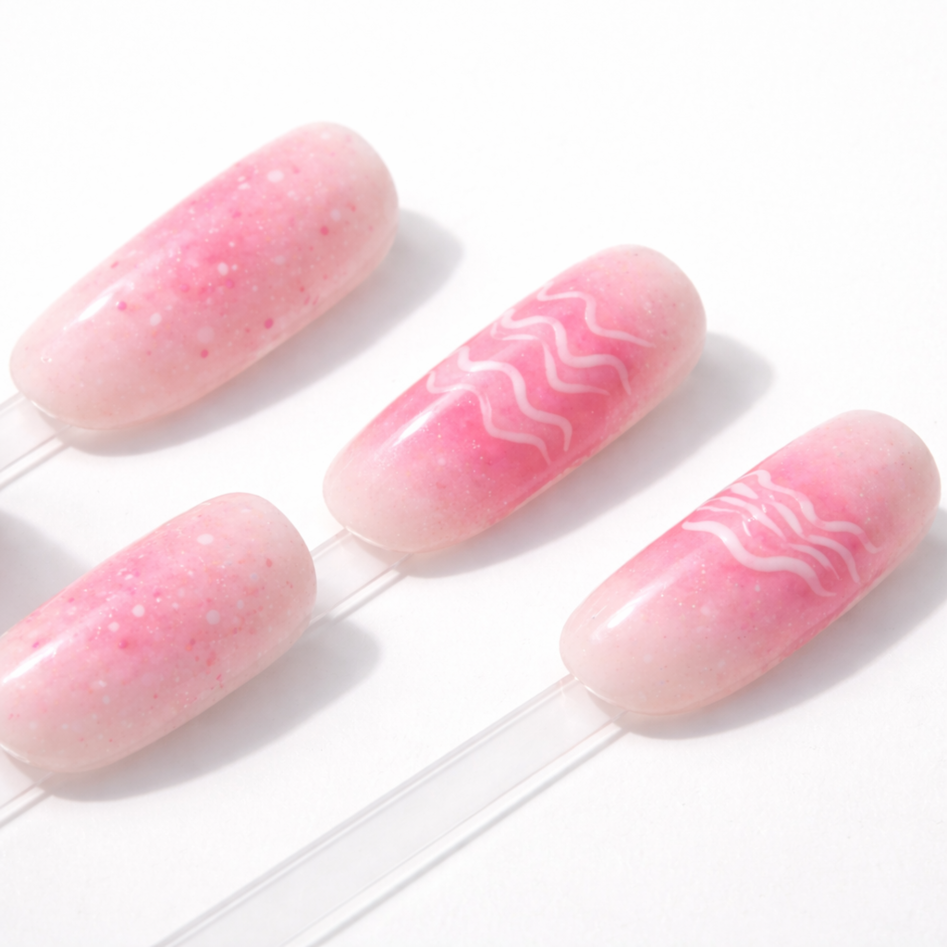 ข้อเสียการต่อเล็บอะคริลิค 1