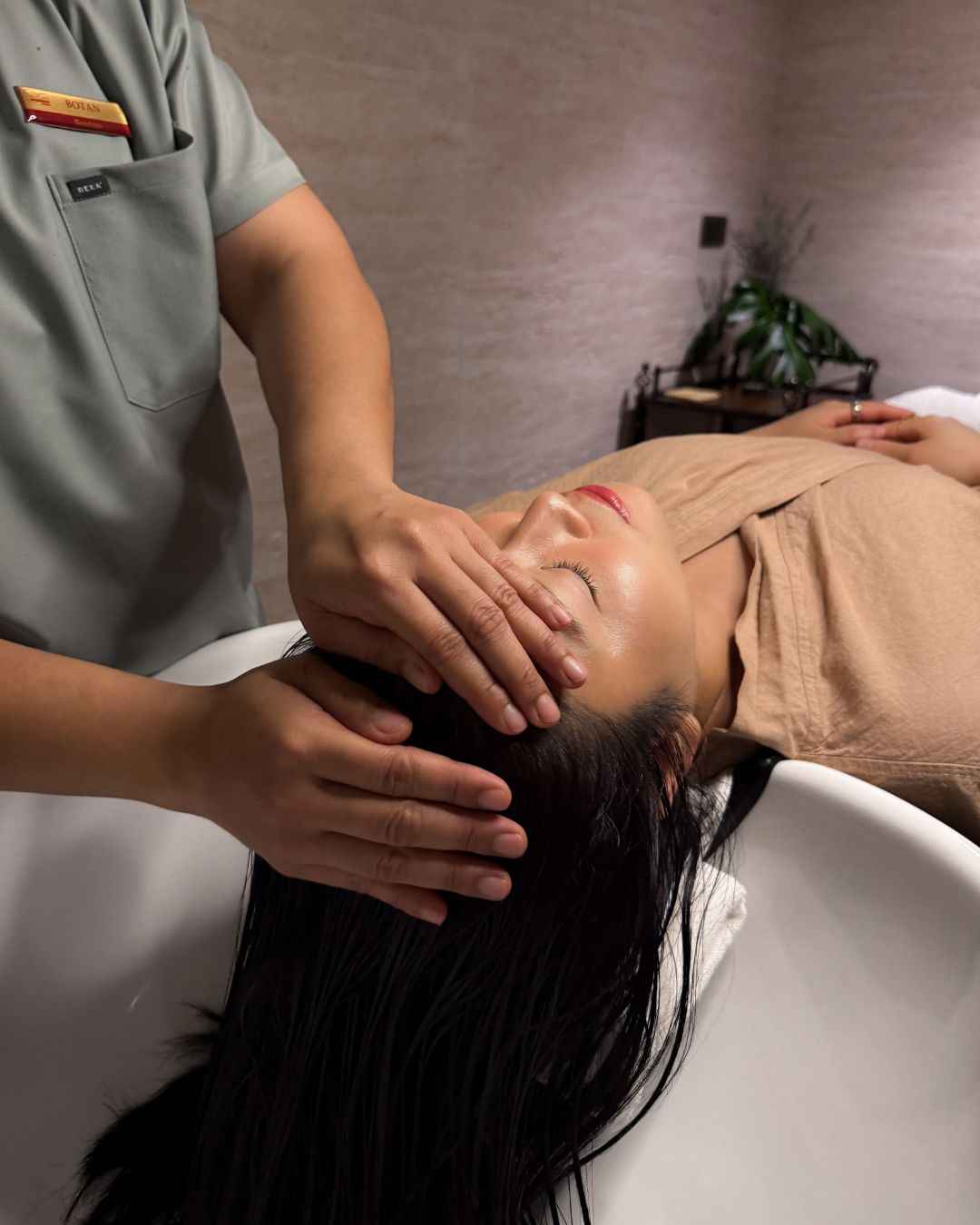 Indian Head Massage in progress