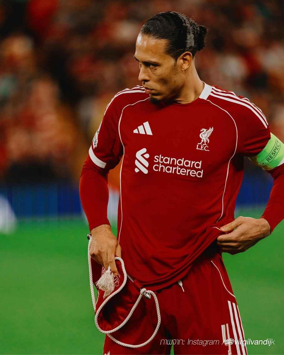 Virgil van Dijk Sleek Tight Man Bun