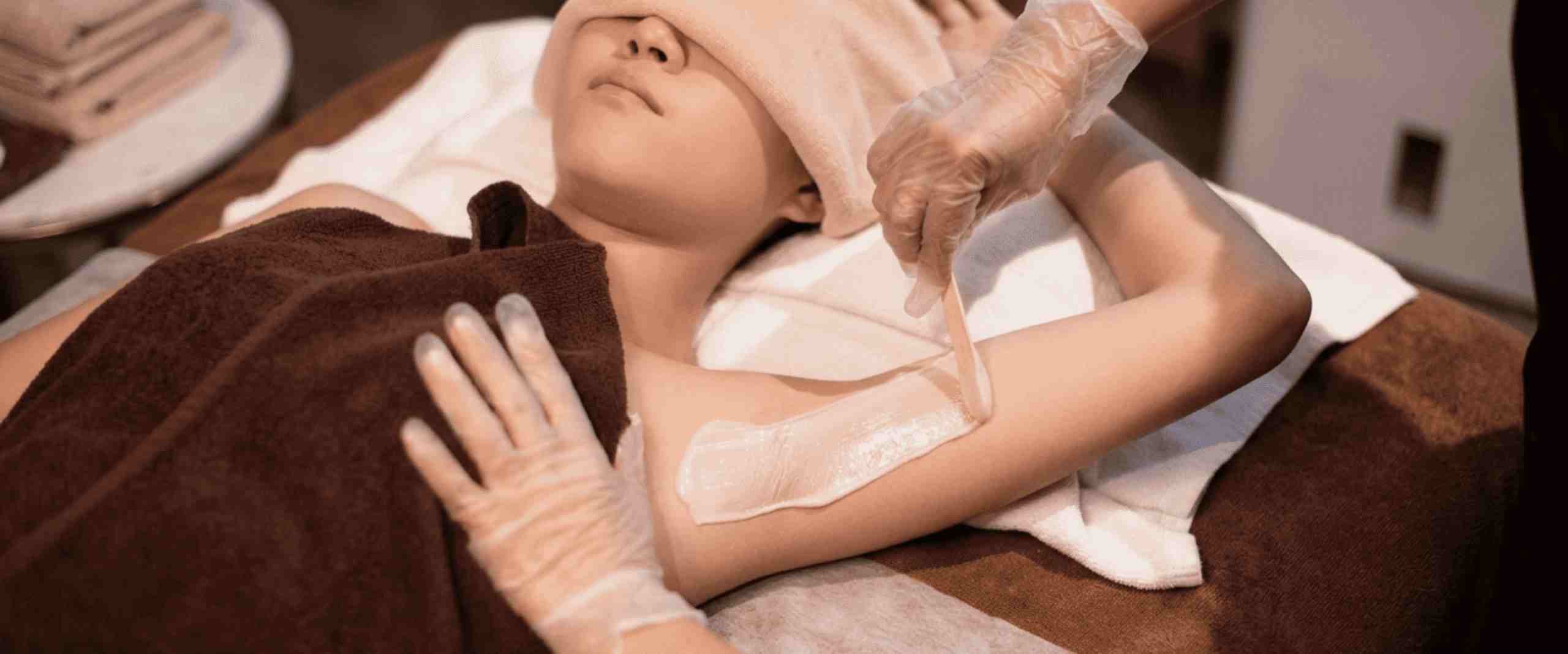 บริการ Waxing แว็กซ์กำจัดขน - Take Care Salon