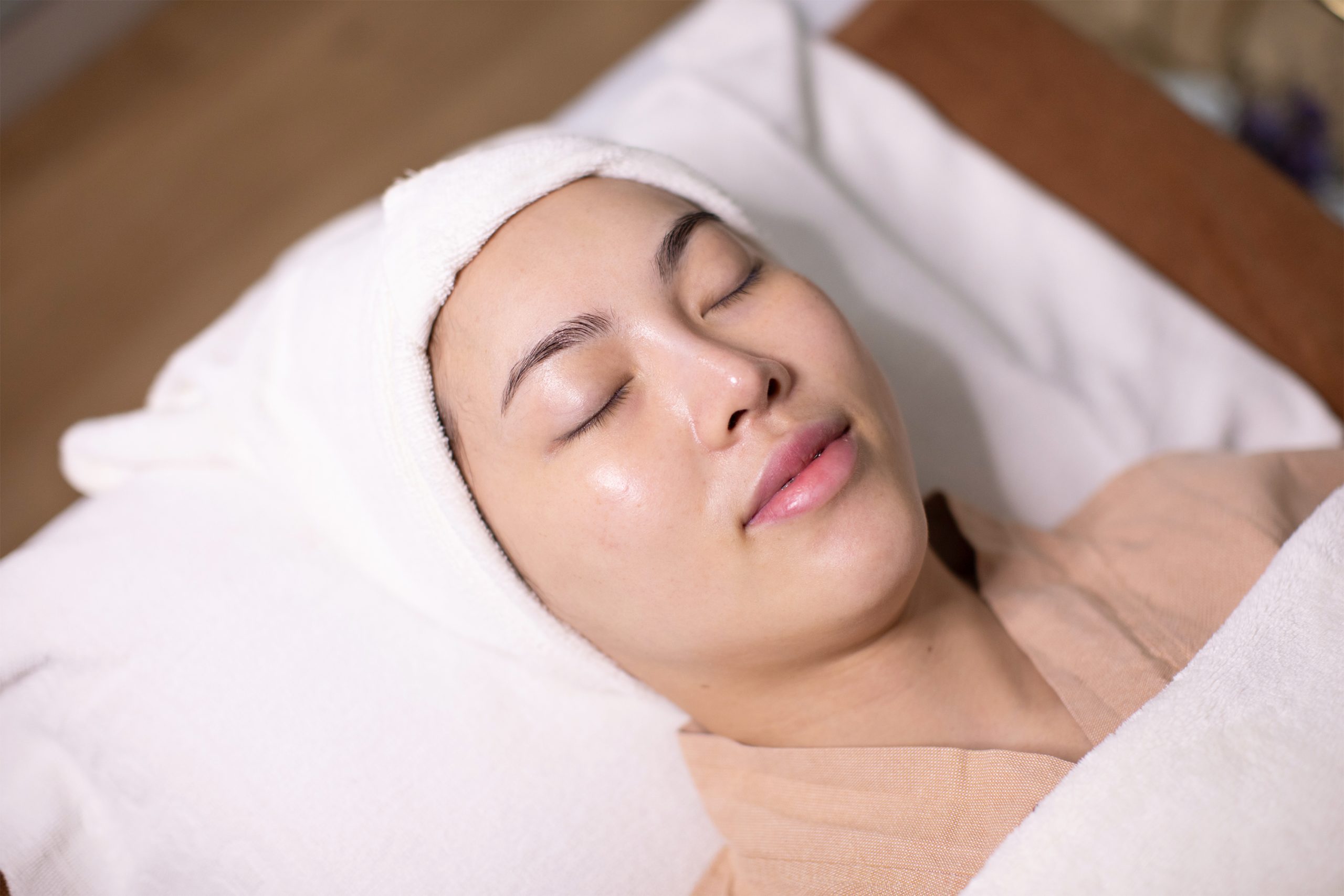 Skin before Hydra Detoxifying Treatment